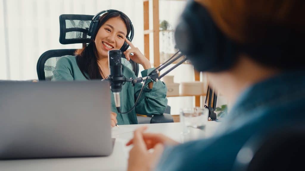Fresh Finance Blog_Thinking About Starting a Podcast? These 5 Tips Can Help You Get Started