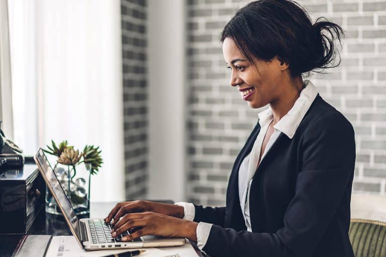 Effective Customer Service on Social Media